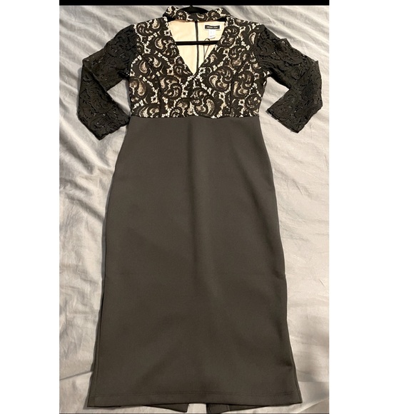 Brand new Black and Nude Lace Dress with zipper back size small - Picture 1 of 1